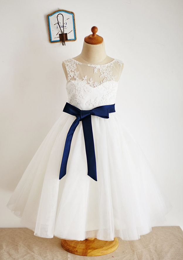 Pretty Illusion Neck Lace Tulle Princess Flower Girl Dress With Sashes