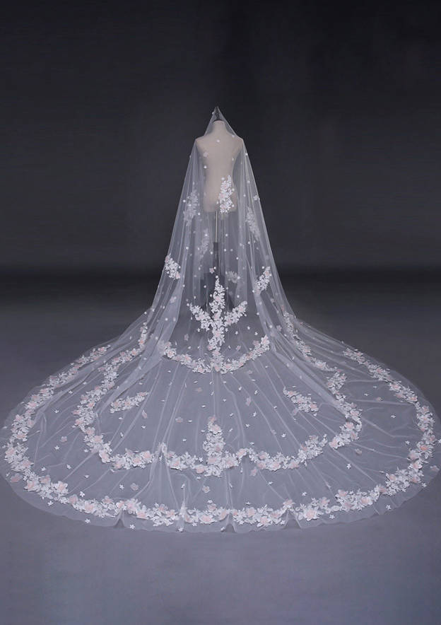 Organza Lace Appliqued Cathedral Trailing Bridal Veils