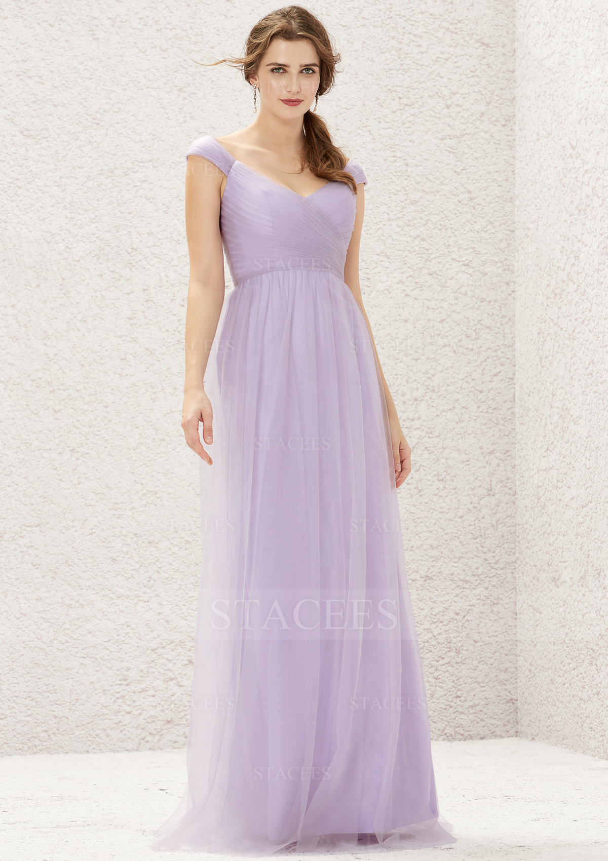 Robe trapèze col en v tulle traîne balayage robe de demoiselle d'honneur