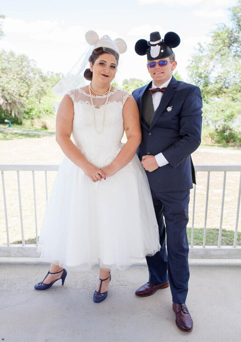 Ivory A-line Scoop Neck Sleeveless Tea-Length Lace Tulle Wedding Dress With Pleated - STACEES