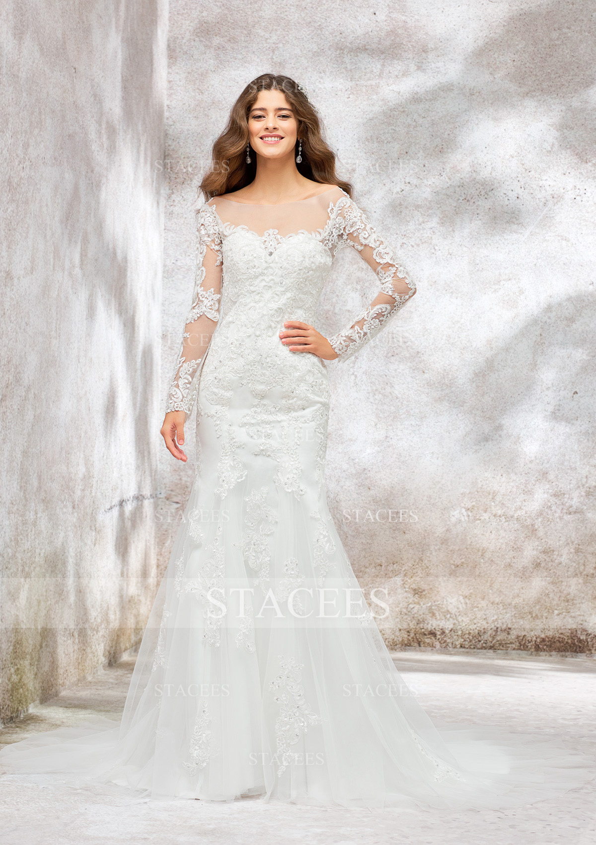 trumpet/mermaid v-neck court train tulle lace wedding dress Wedding Dress Ivory 2026 Trumpet Tulle Court Train Sweetheart