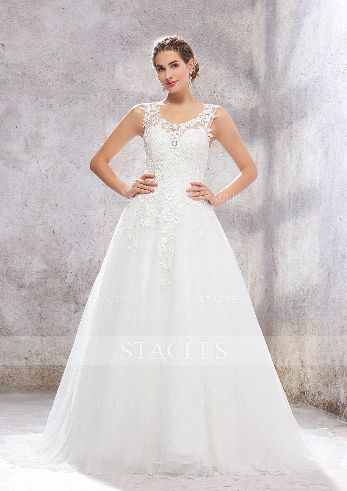 Ivory Ball Gown Princess Scoop Neck Sleeveless Court Train Lace Tulle Wedding Dress - STACEES