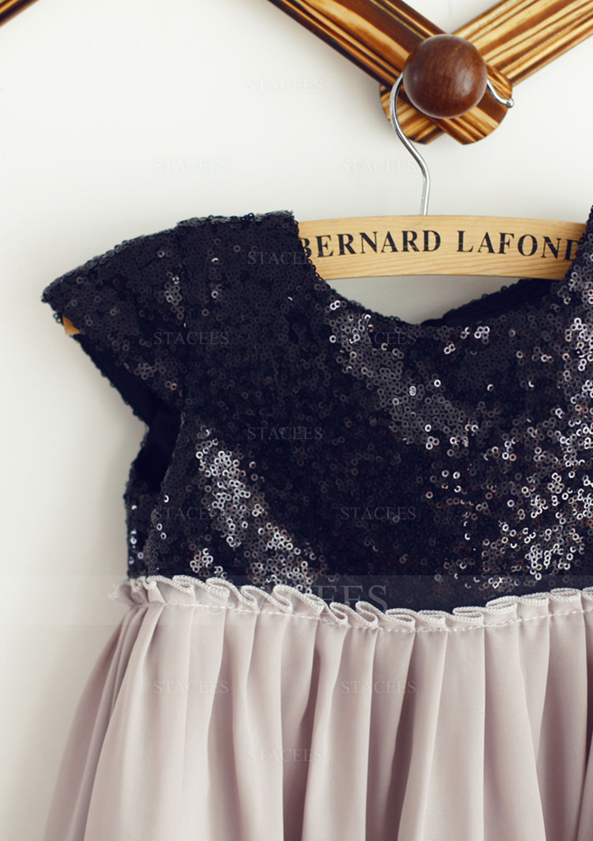 As Picture A-line/Princess Short Sleeve Cowl Neck Knee-Length Chiffon Sequined Flower Girl Dress - STACEES