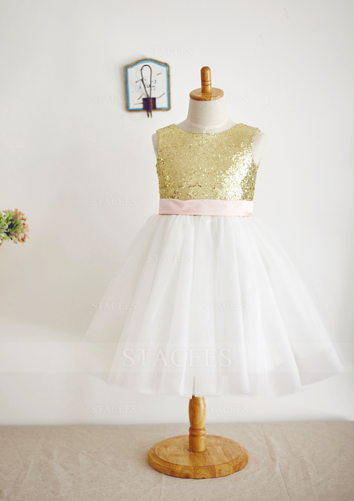 Blanc Trapèze/Princesse scoop tulle paillettes longueur genou robe de fille de fleur  - STACEES