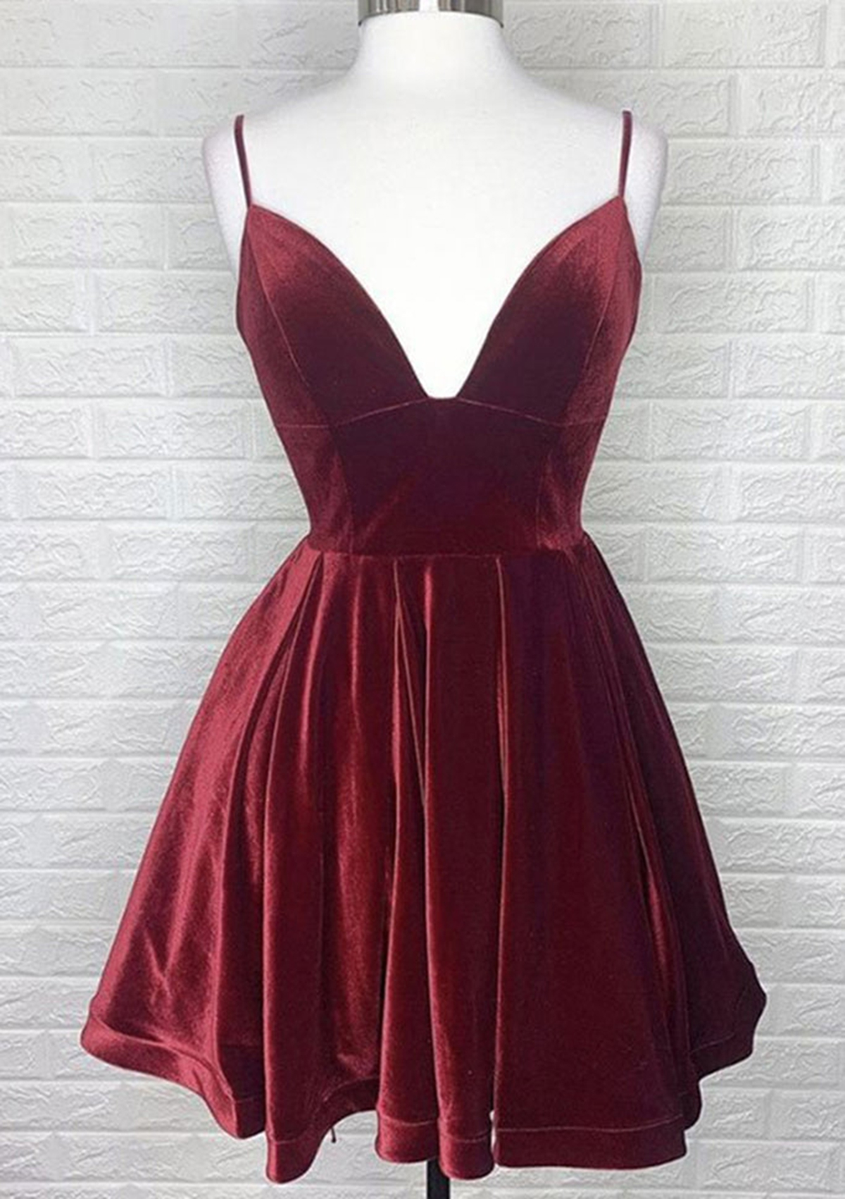 Cabernet Stunning A-line Charmeuse Short/Mini Homecoming Dress - STACEES