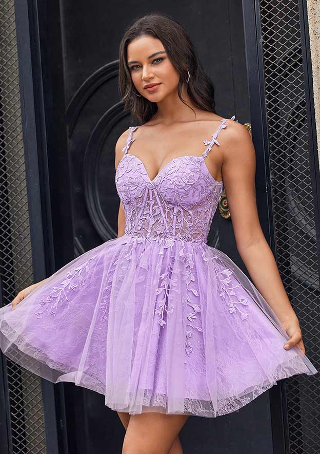 A-line V Neck Short/Mini Tulle Homecoming Dress with Beading Lace