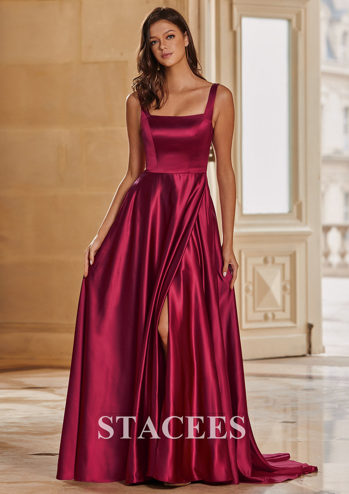Bordeaux Trapèze carrée satin traîne balayage robe de bal  - STACEES