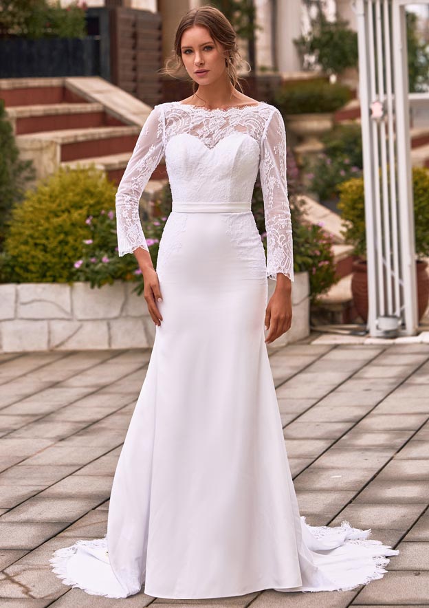 long sleeve deep v back wedding dress Lace Wedding Dress with Low V Back, Long Sleeved Wedding Dress, Boat Neckline Wedding Dress, Boho Wedding Dress, Dramatic Back Wedding Dress