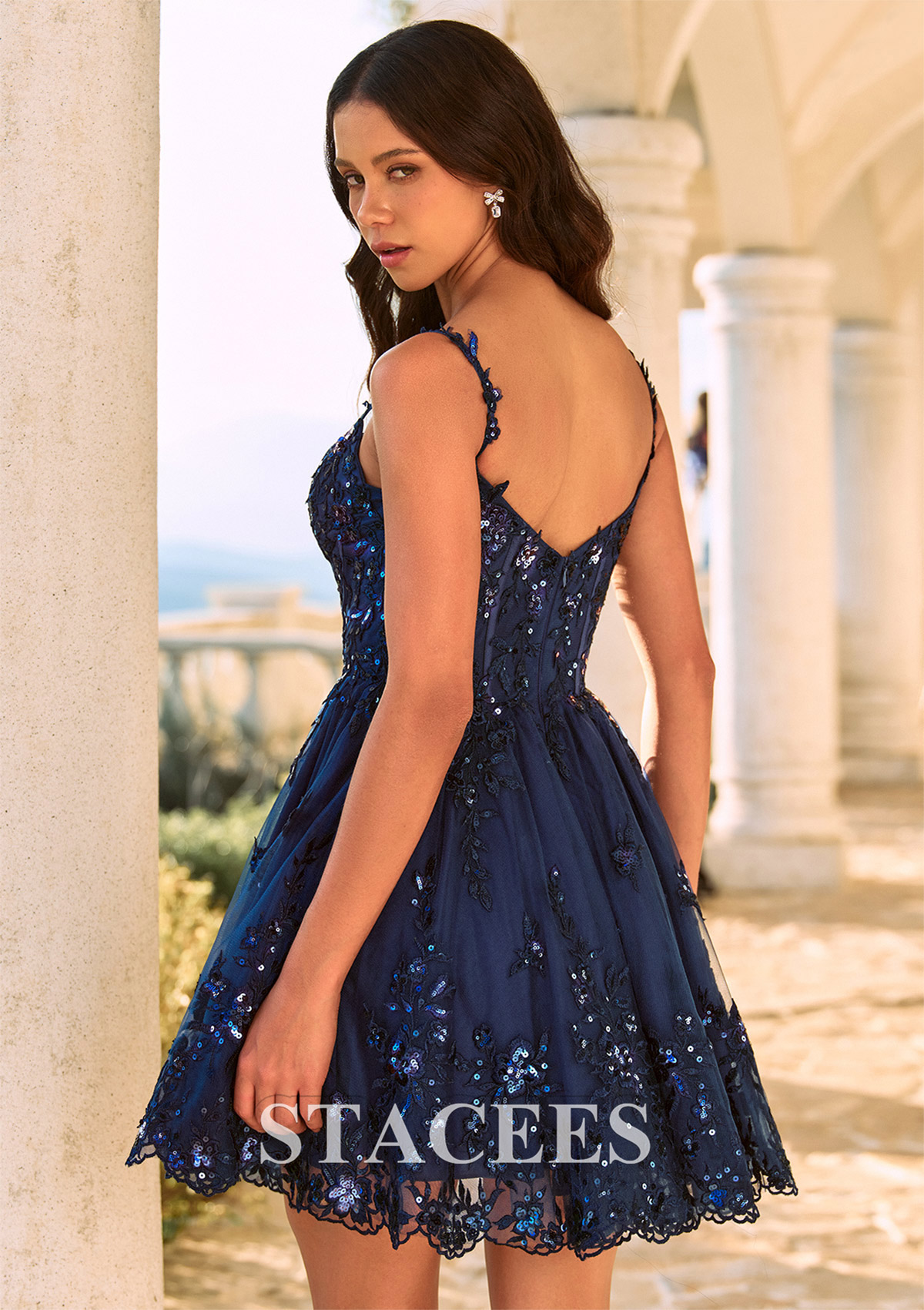 Bleu marine foncé Trapèze col en v tulle courte/mini robe de fête de la rentré avec appliqué paillettes - STACEES