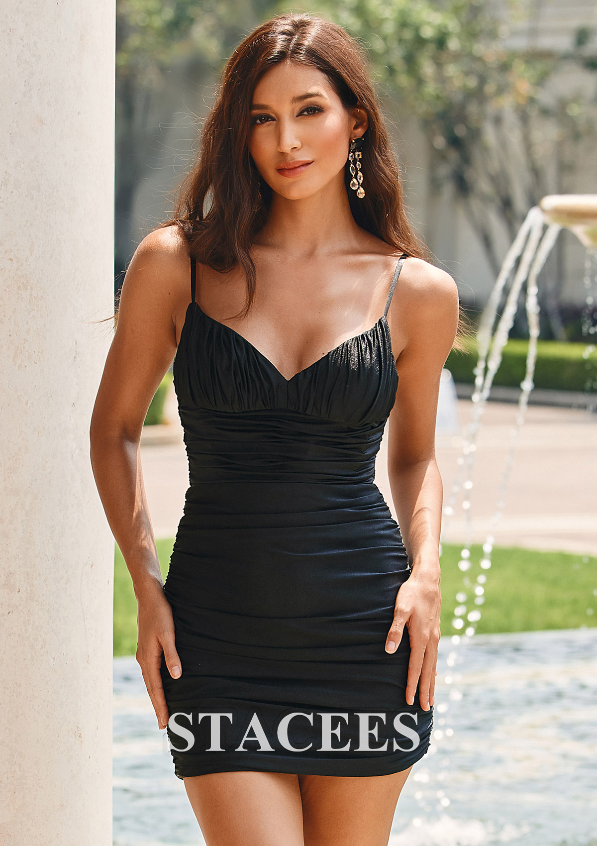 Noir Fourreau col en v jersey courte/mini robe de fête de la rentrée  - STACEES