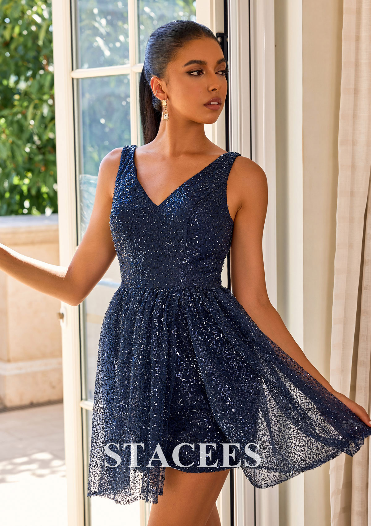 Bleu marine foncé Trapèze col en v tulle courte/mini robe de fête de la rentrée - STACEES