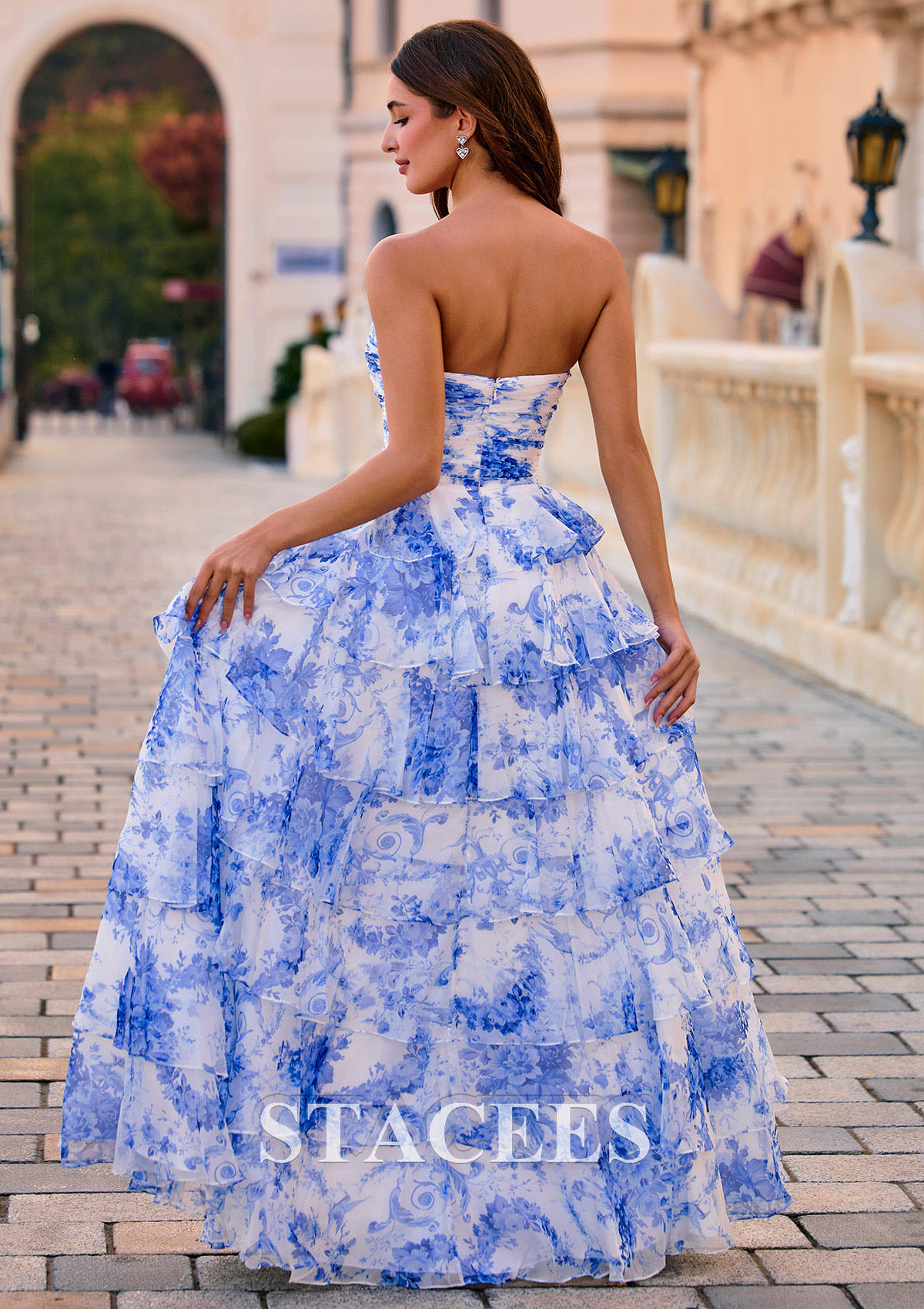 Floral bleu océan Trapèze cache coeur mousseline longueur ras du sol robe de bal avec volants imprimé floral - STACEES