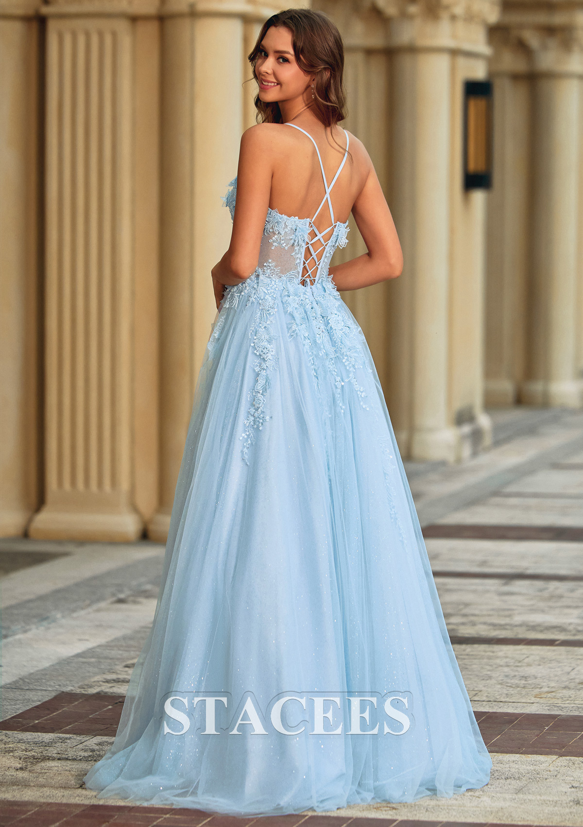 Bleu Ciel Trapèze scoop tulle traîne balayage robe de bal avec perles paillettes papillon - STACEES