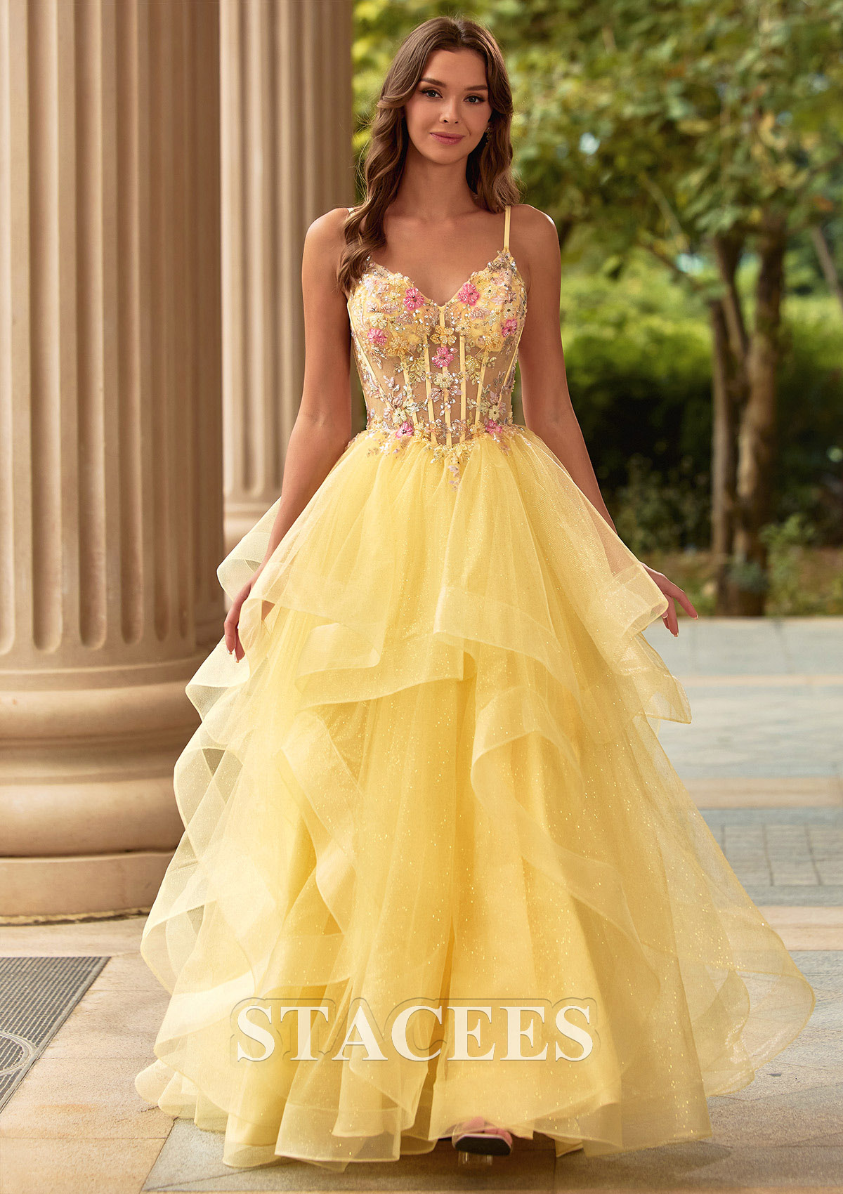Jaune Trapèze col en v tulle longueur ras du sol robe de bal avec appliqué perles volants - STACEES